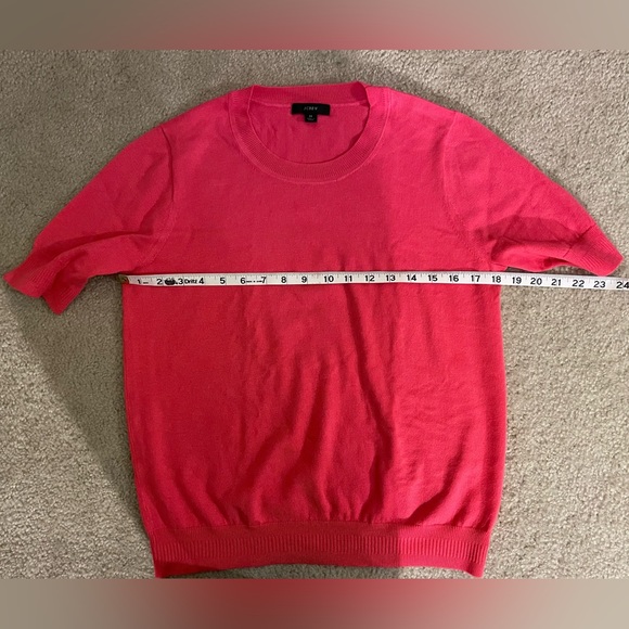 J. Crew Short-sleeve silk-blend crewneck sweater Size Medium Item AL231 - Picture 3 of 10